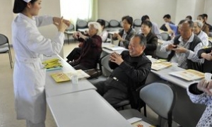 优质护理撑起“半边天”——记三明二院老年病科主管护师李晓静 ...